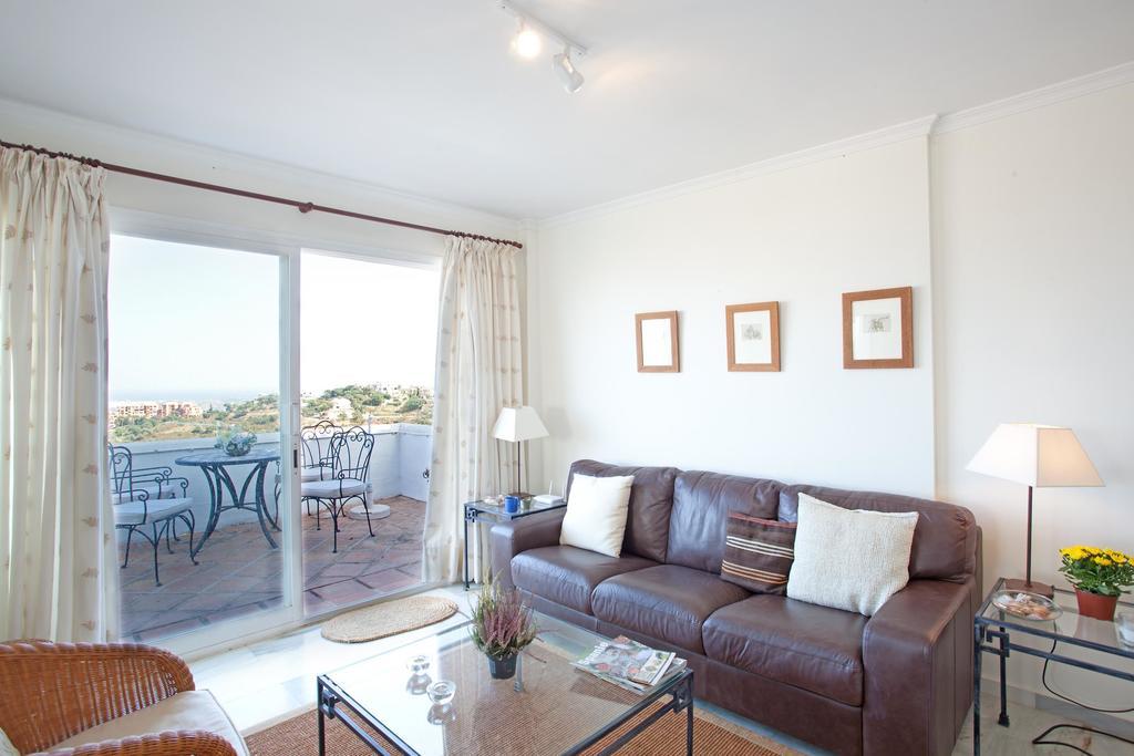 Apartment Jacarandas De Elviria 马尔韦利亚 外观 照片